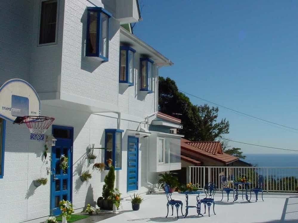 Mediterranean Sea Pension Knossos Хигасиидзу Экстерьер фото